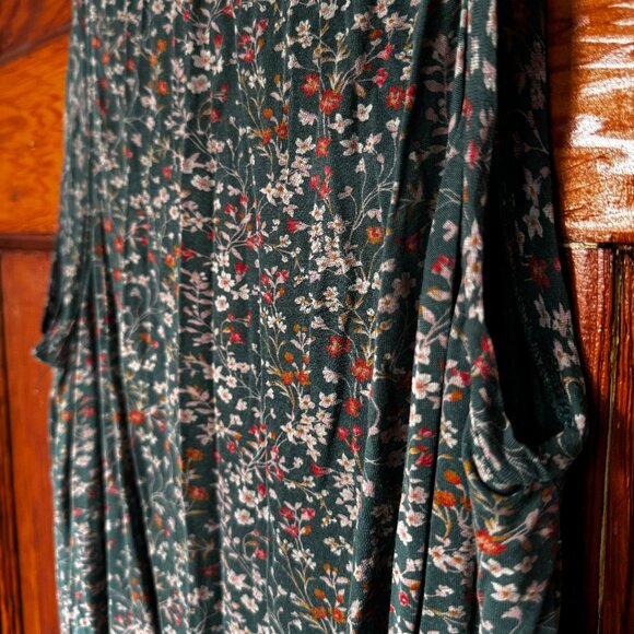 Soft and Sexy floral tank - Picture 1 of 3